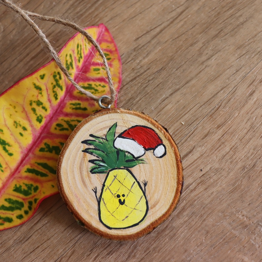 Handmade hawaiian Christmas ornament pineapple